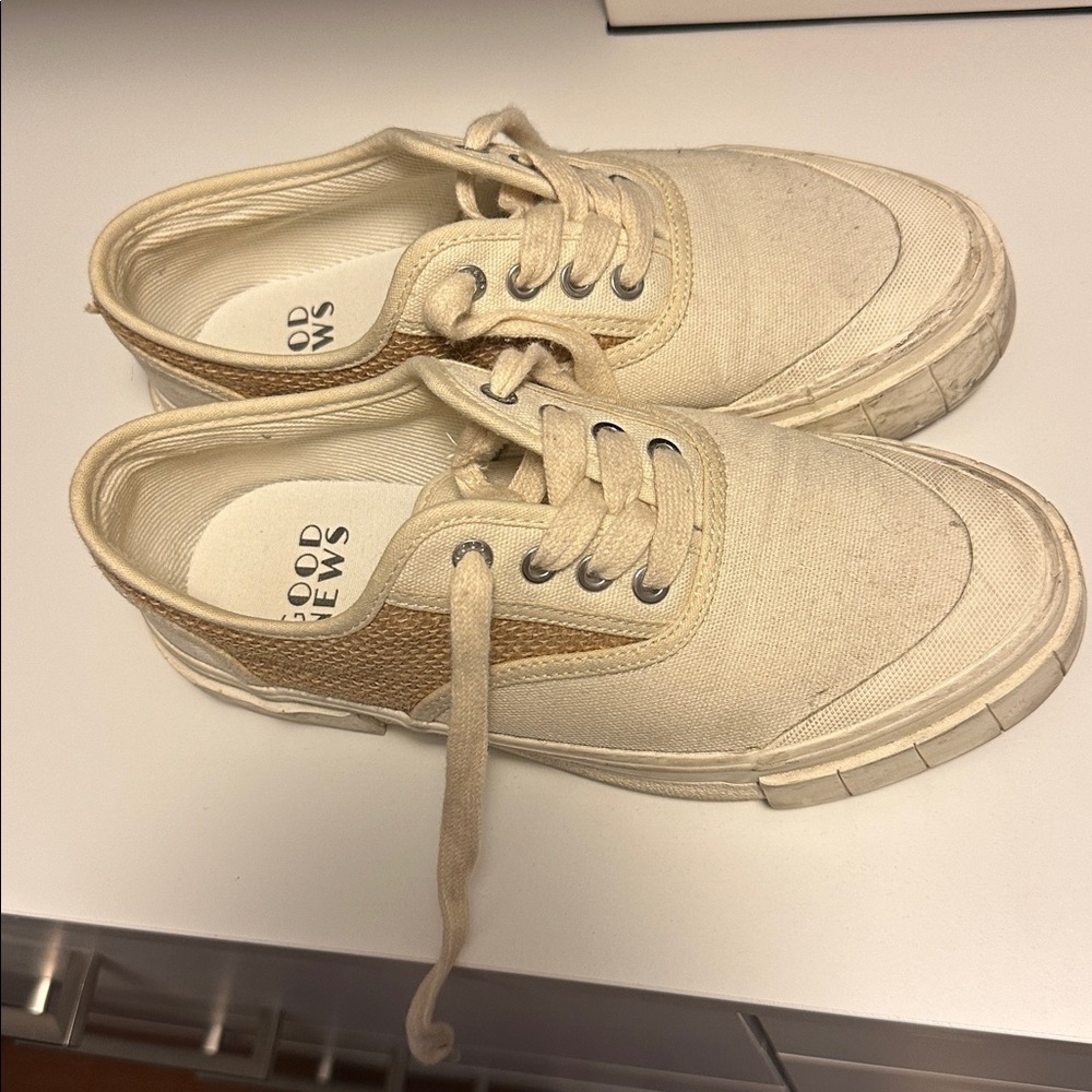 Cream Women's Sneakers